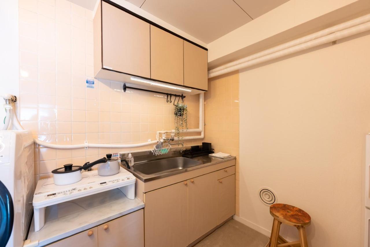 Beige * Präfektur Tokio